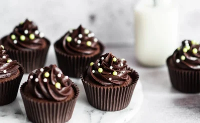 کاپ کیک شکلاتی
